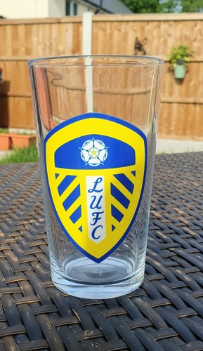 Football team pint glass - team,