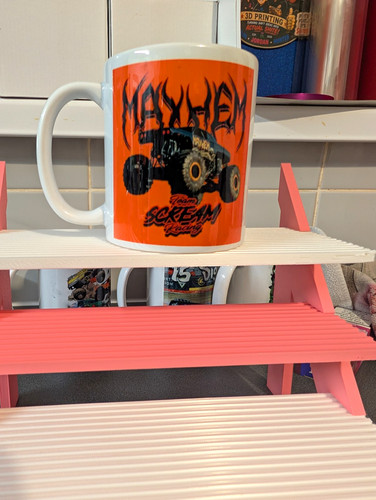 Monster jam mayhem - mayhem, cup